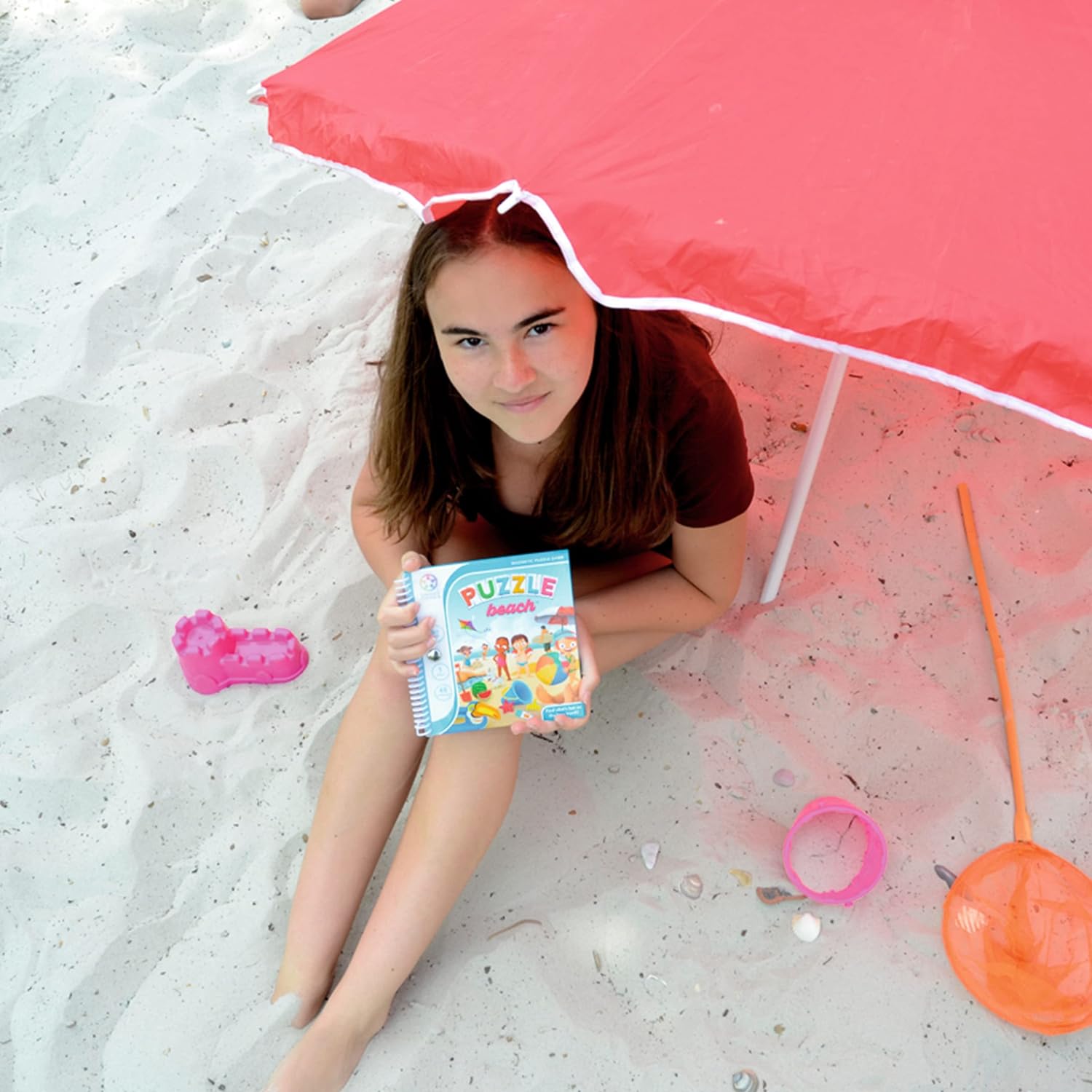 Smart Games - Puzzle Beach, Magnetic Puzzle Game with 48 Challenges, 6+ Years