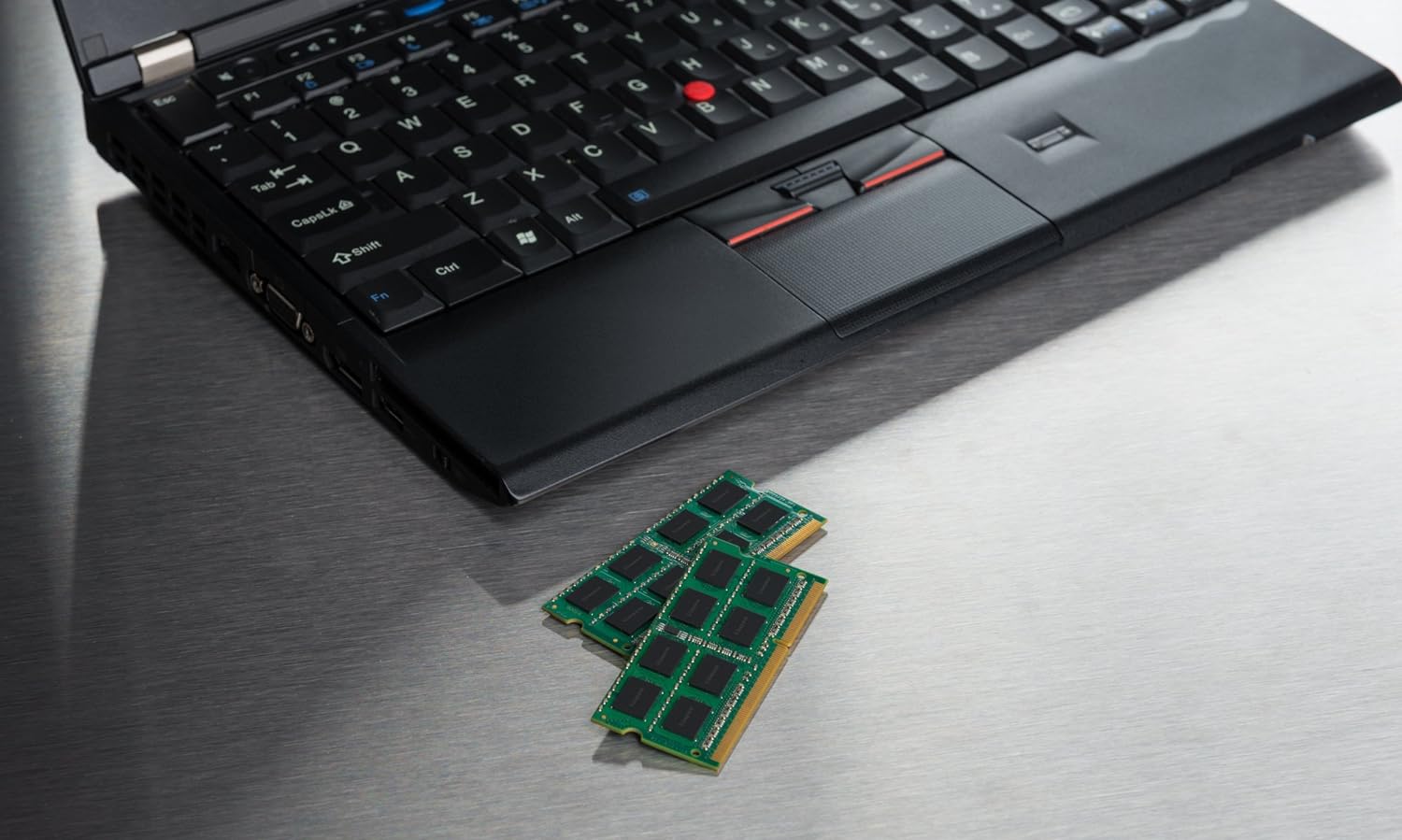 Kingston ValueRAM 8GB 2666MT/s DDR4 Non-ECC CL19 SODIMM 1Rx16 1.2V KVR26S19S6/8 Laptop Memory 8GB 1Rx16 2666MT/s DDR4 Single Module