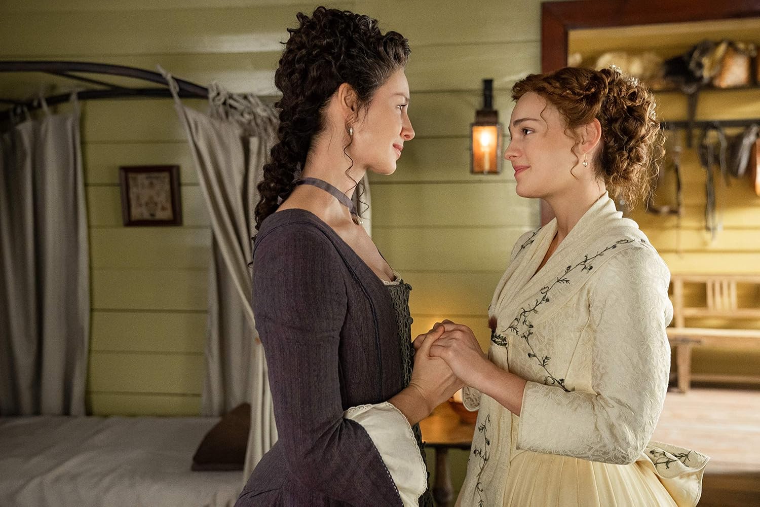 Outlander: Seasons 1-5 Collection