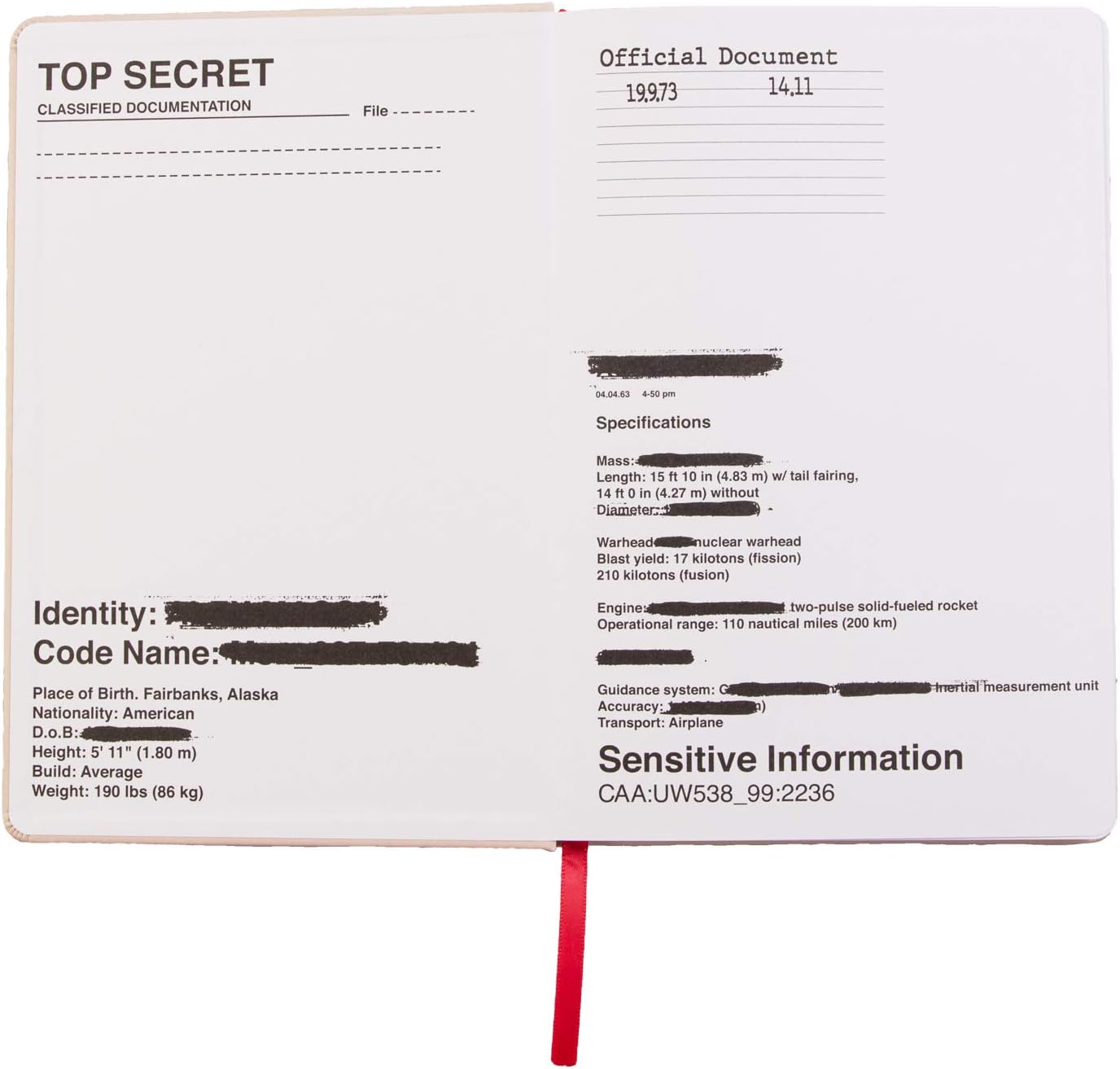 Gaya Call of Duty: Cold War Notebook