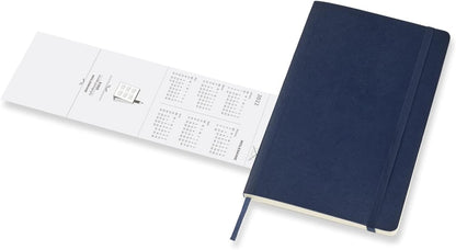 Moleskine - 18-Month Weekly Planner/Diary, Weekly Planner 2021/2022, Weekly Notebook with Soft Cover and Elastic Closure, Size Large 13 x 21 cm, Colour Sapphire Blue, 208 Pages