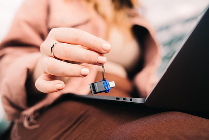 VERBATIM Store 'n' Go Dual Memoria USB I USB 3.2 Gen 1 y USB-C I 64GB I Memoria extraíble 2en1 I USB-C/USB-A I Memoria Externa para Smartphone, Laptop, Notebook y Co I Azul/Negro