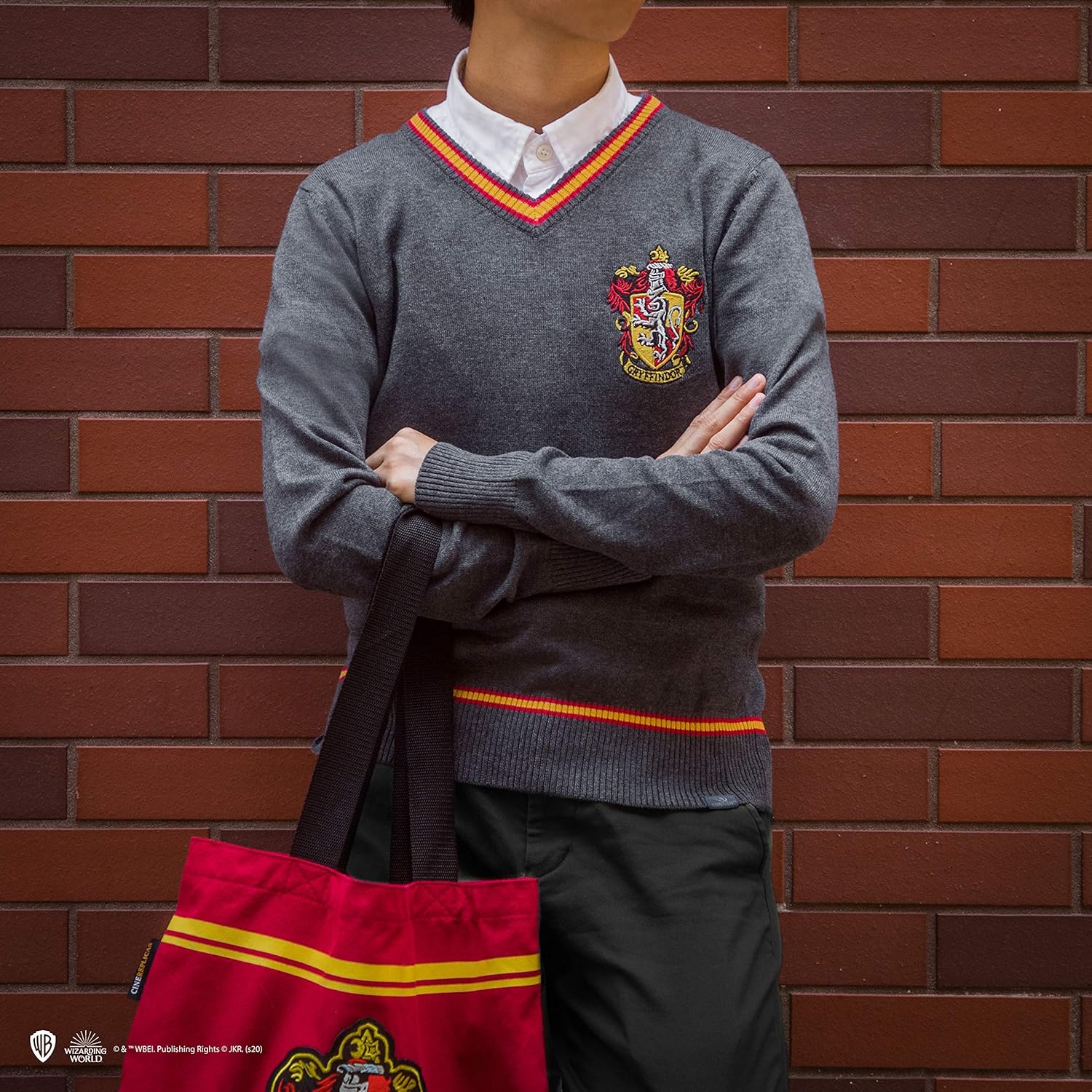 Cinereplicas Harry Potter - Hogwarts Robe - XS(Kids)/S/M/L/XL - Official License