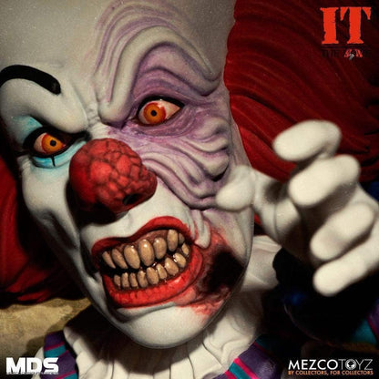 Mezco 43026 Pennywise Action Figure, No Color