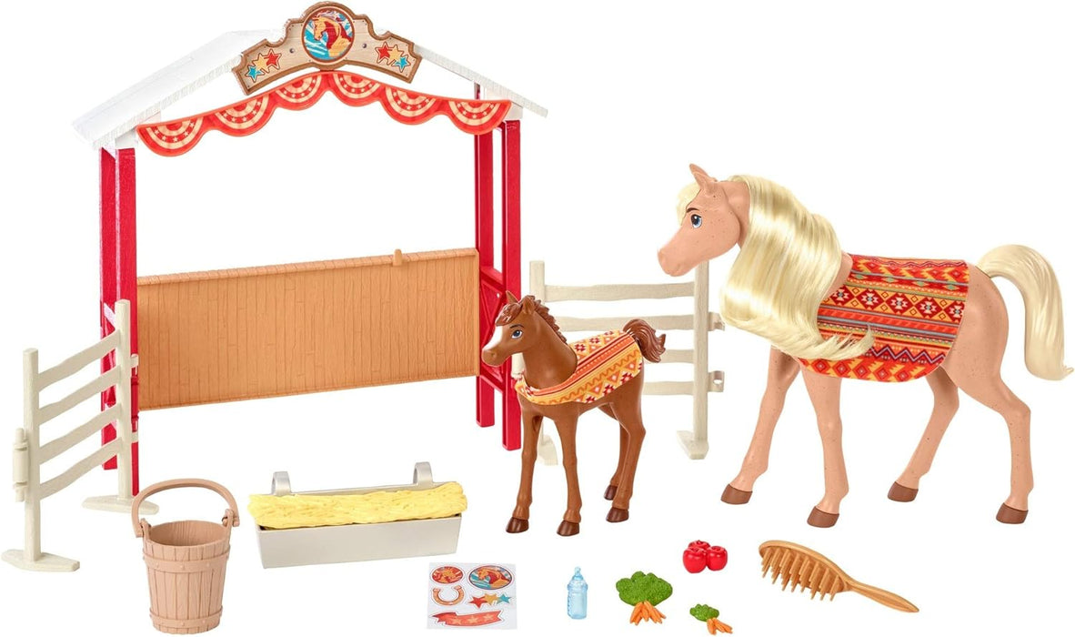 Mattel Spirit Untamed STABLE SWEETIES Playset, multicolor, (GXF53