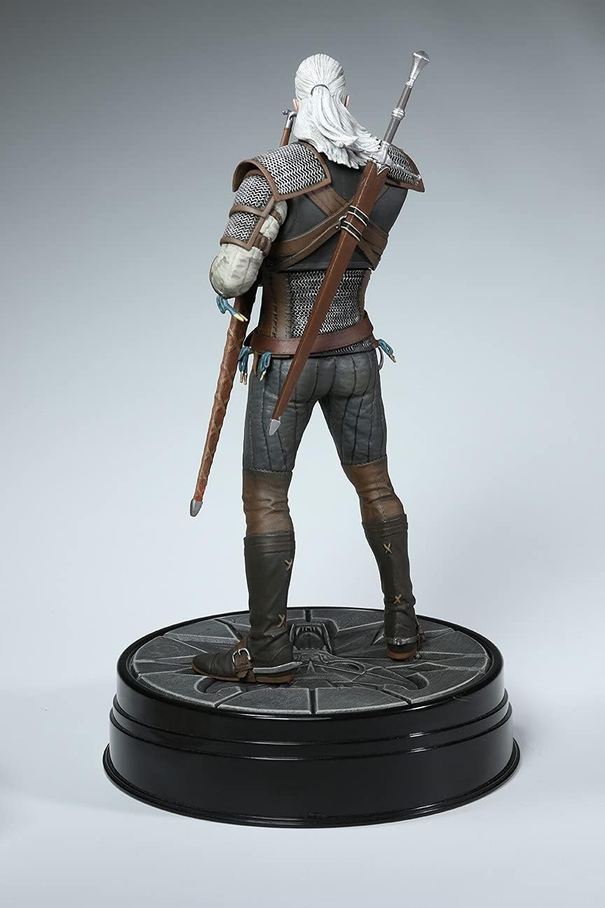 WITCHER AUG200446 Dark Horse 3: Wild Hunt-Heart of Stone Geralt Deluxe Statue Figure, Multi