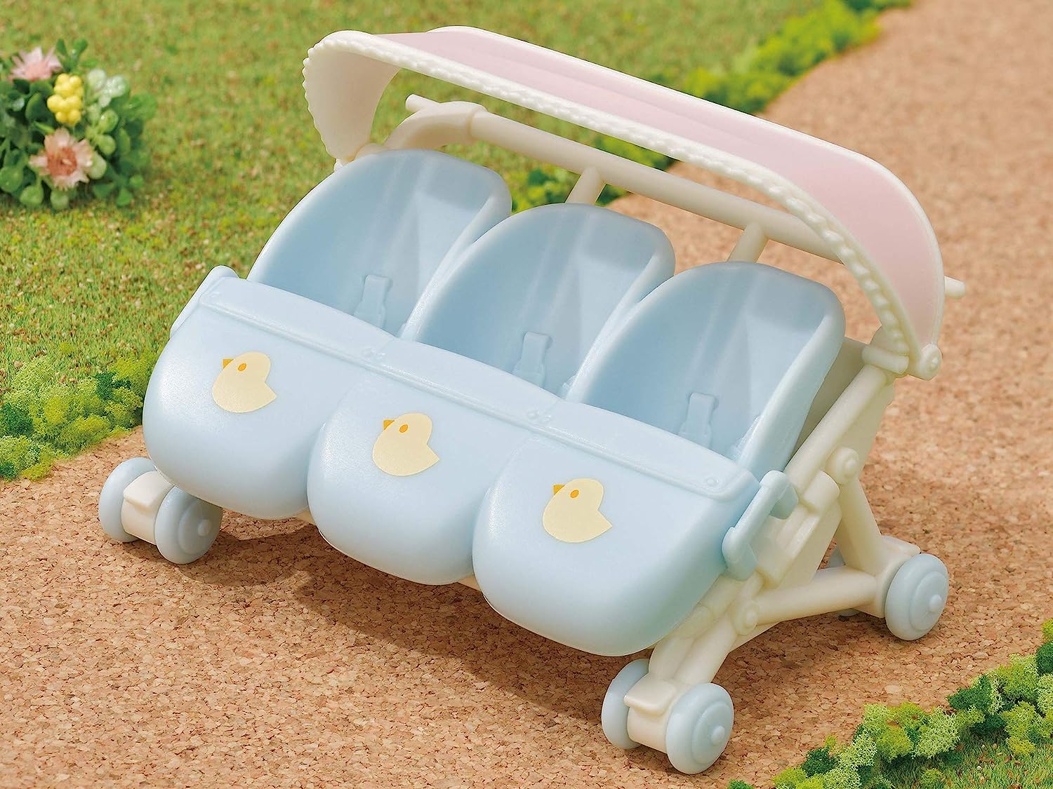 Sylvanian Families 5533 Triplets Stroller - Dollhouse Playsets, Blue, Small