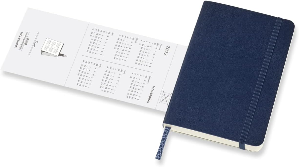 Moleskine - 18-Month Weekly Planner/Diary, Pocket Planner 2021/2022, Weekly Notebook with Soft Cover and Elastic Closure, Size Pocket 9 x 14 cm, Colour Sapphire Blue, 208 Pages