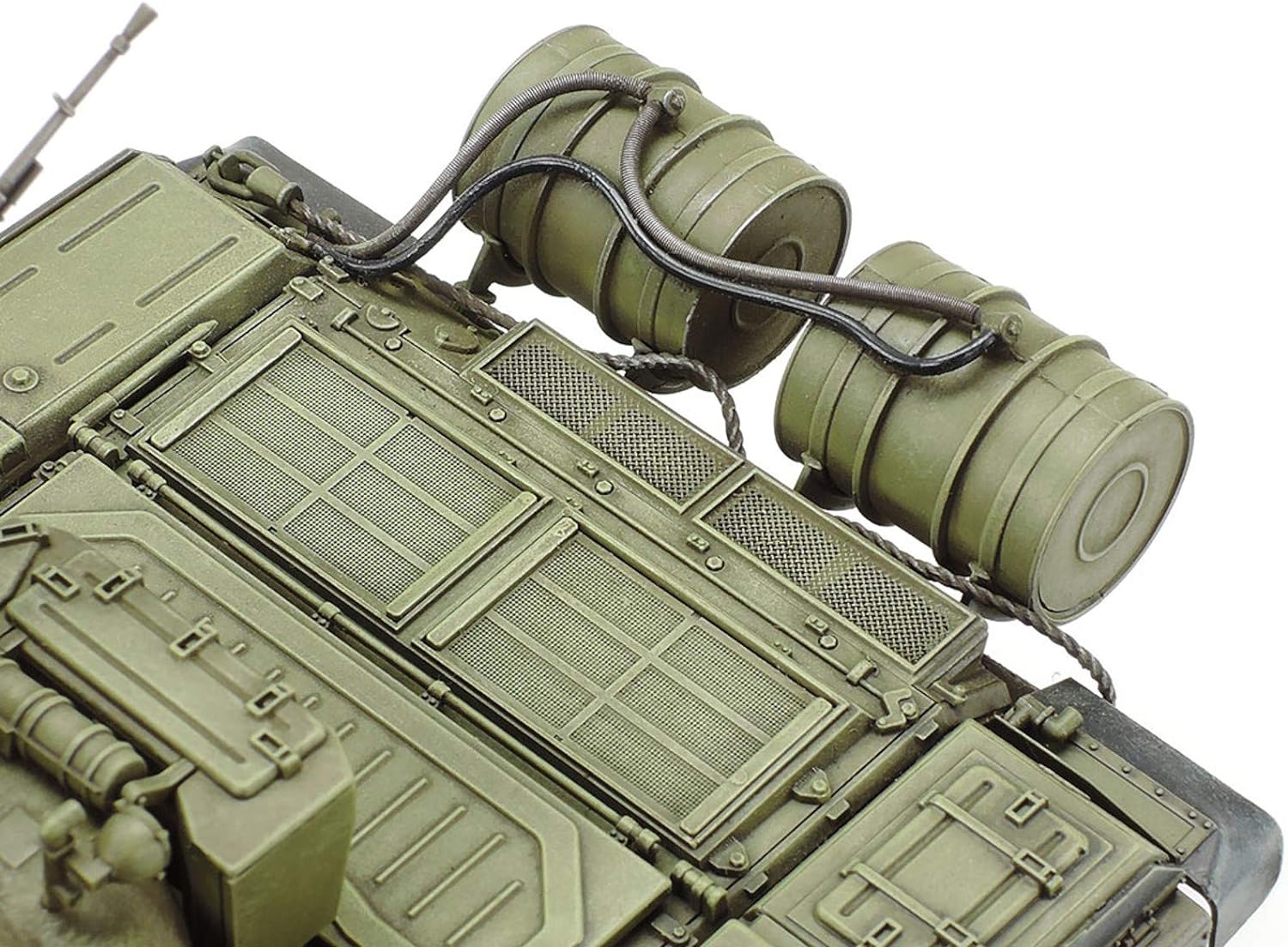 TAMIYA 300035160 – 1: 35 Russian battle tank T72 M1.