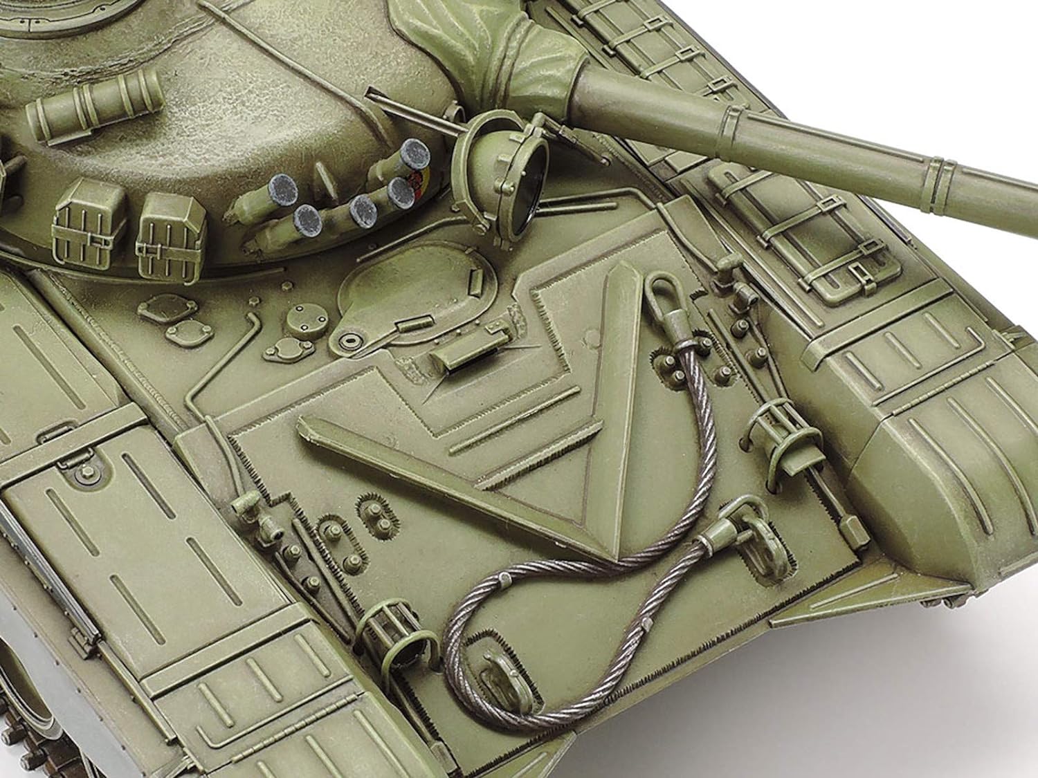 TAMIYA 300035160 – 1: 35 Russian battle tank T72 M1.