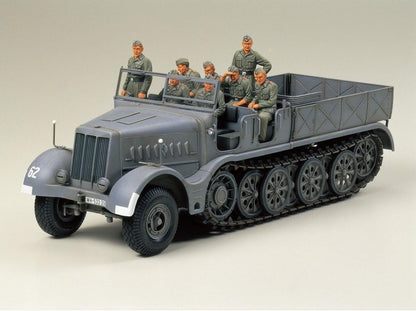 Tamiya 300035239 – 1:35 WWII Special Automotive 9 Famo Half Chain, 18 Ton (8