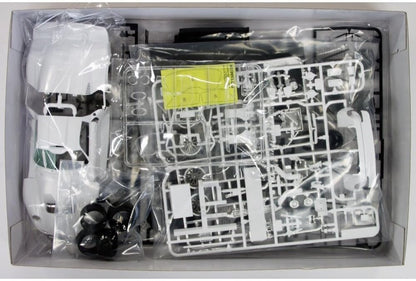 TAMIYA 24186 Porsche 911 GT1 1:24 Scale Model Kit