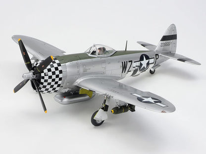 Tamiya 300061090-1:48 WWII US Republic P-47D Thunderbolt Razorback
