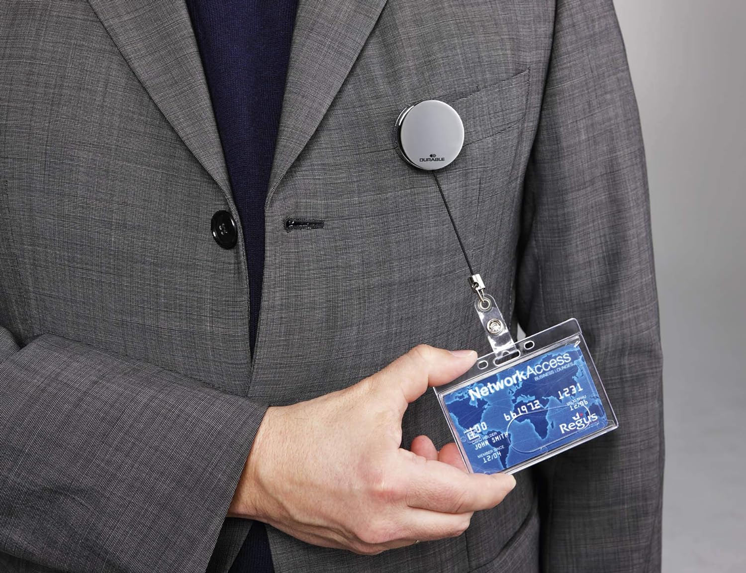 Durable Heavy Duty Badge Reel in Chrome | Pack of 10 | Ideal for Securely Holding Name Badges, Security Passes, Key Fobes, etc.