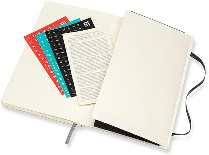 Moleskine - 18-Month Weekly Planner/Diary, Weekly Planner 2021/2022, Weekly Notebook with Soft Cover and Elastic Closure, Size Large 13 x 21 cm, Colour Black, 208 Pages
