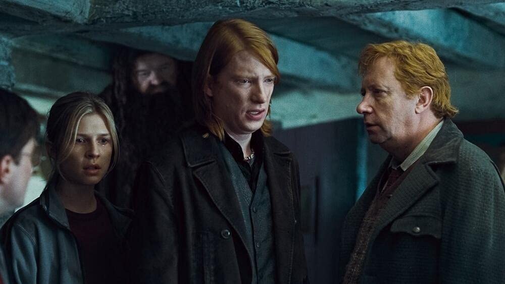 Harry Potter et les Reliques de la Mort - 1ère partie - Année 7 - Le monde des Sorciers de J.K. Rowling - Blu-ray