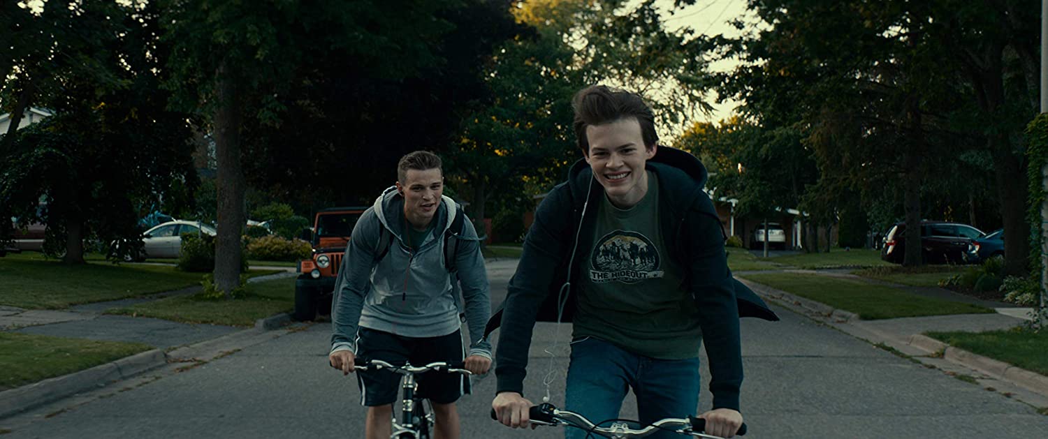Giant Little Ones, 1 Blu-ray