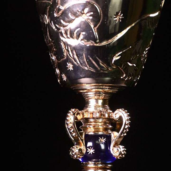 The Noble Collection Harry Potter Dumbledore Cup - Approx 6.7in (17cm) Shining Goblet Replica - Officially Licensed Harry Potter Film Set Movie Props Gifts