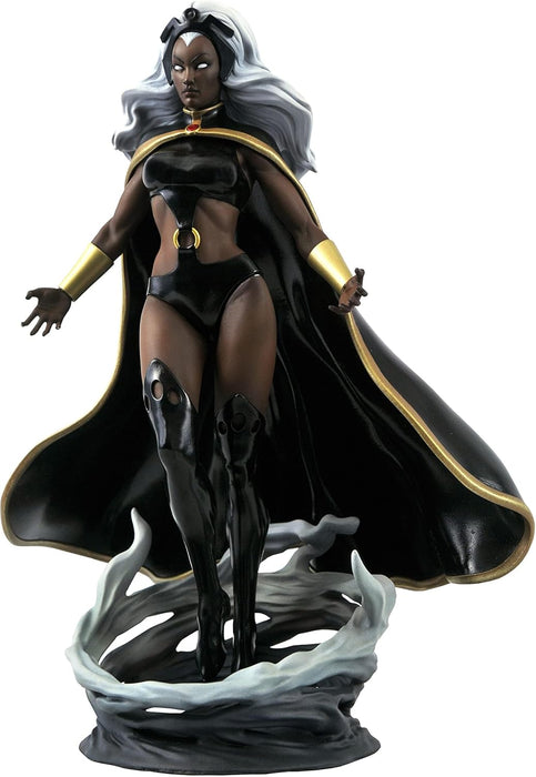 Marvel Diamond Select Comic Gallery: Storm PVC Diorama - X-Men