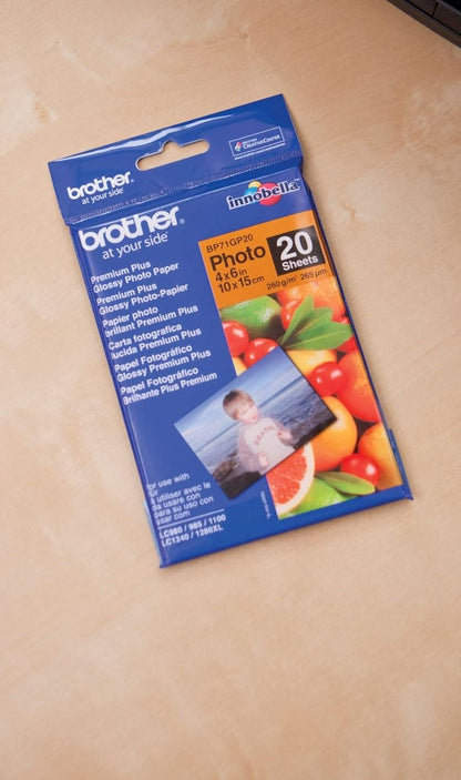 Brother BP71GP20 Photo Paper, 6 Inch x 4 Inch, Premium Plus Glossy, 15 cm (W) x 10 cm (L), 20 Sheets, Brother Genuine Supplies, white
