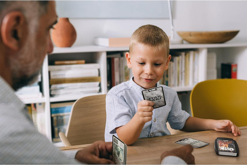 Top Trumps Star Wars Episoden 4–6 Specials Kartenspiel, Spielen mit Luke Skywalker, Darth Vader, Emperor Palpatine und Obi-Wan Kenobi, pädagogisch für 2 Spieler und ein tolles Geschenk für Kinder ab 6