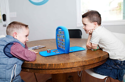 Top Trumps Match Star Wars The Crazy Cube Game, Spielen Sie mit 15 Ihrer Lieblingscharaktere aus Kylo Ren, Boba Fett, Chewbacca, Darth Maul und Stormtroopers, Geschenk und Spielzeug ab 4 Jahren