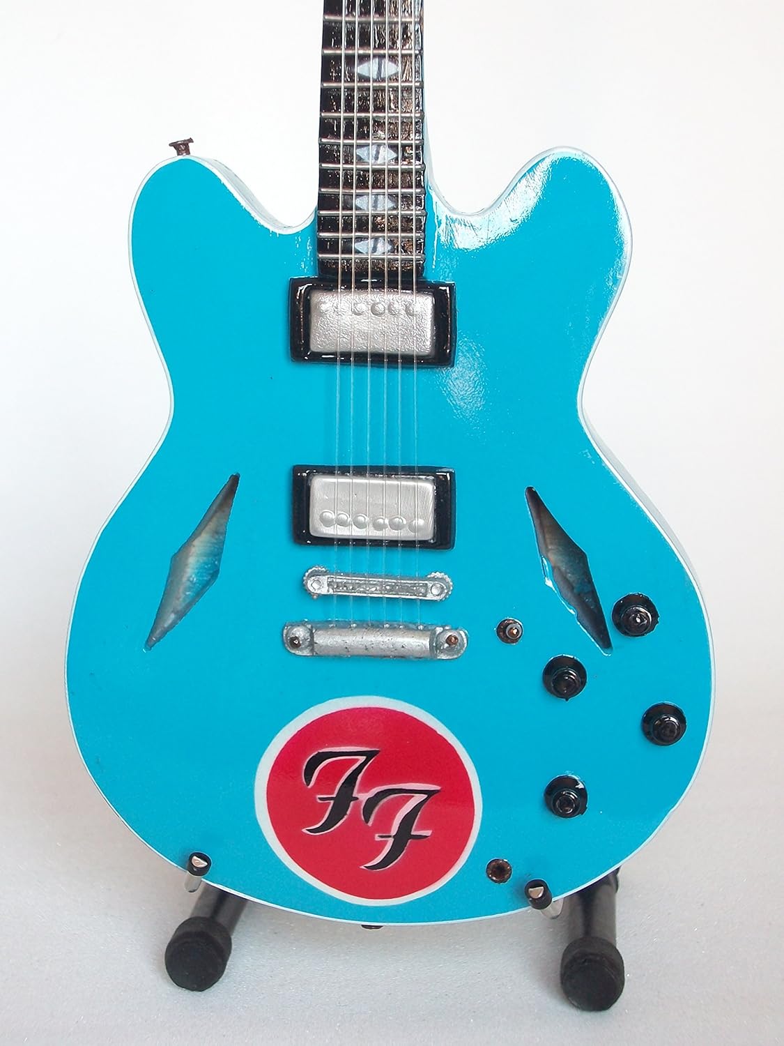 Mini guitar collection natural wood - Foo Fighters - Dave Grohl