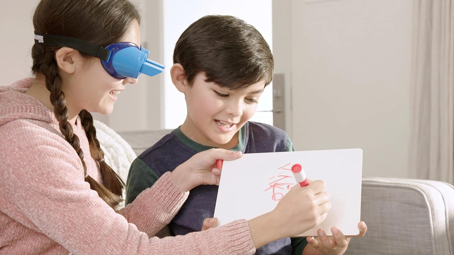 Ravensburger – Upside Down Challenge Game - Jeu d'ambiance pour famille - Jeu d'action et d'adresse pour 2 à 6 joueurs à partir de 7 ans - 20672 - Multilingue (Français inclus