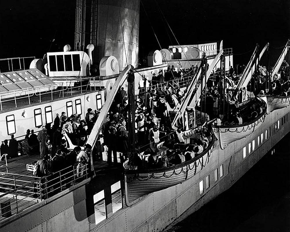 Die letzte Nacht der Titanic - Remastered Edition (A Night to Remember) / Packende Titanic-Verfilmung mit Starbesetzung (Pidax Historien-Klassiker
