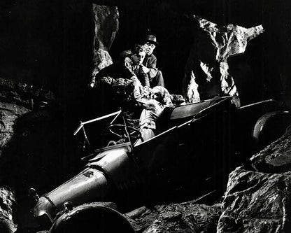 Alfred Hitchcock: Jung und unschuldig / Spannender Thriller mit beiden deutschen Synchros + Bonus: Alfred Hitchcock zu Gast beim Frankfurter Stammtisch (Pidax Film-Klassiker