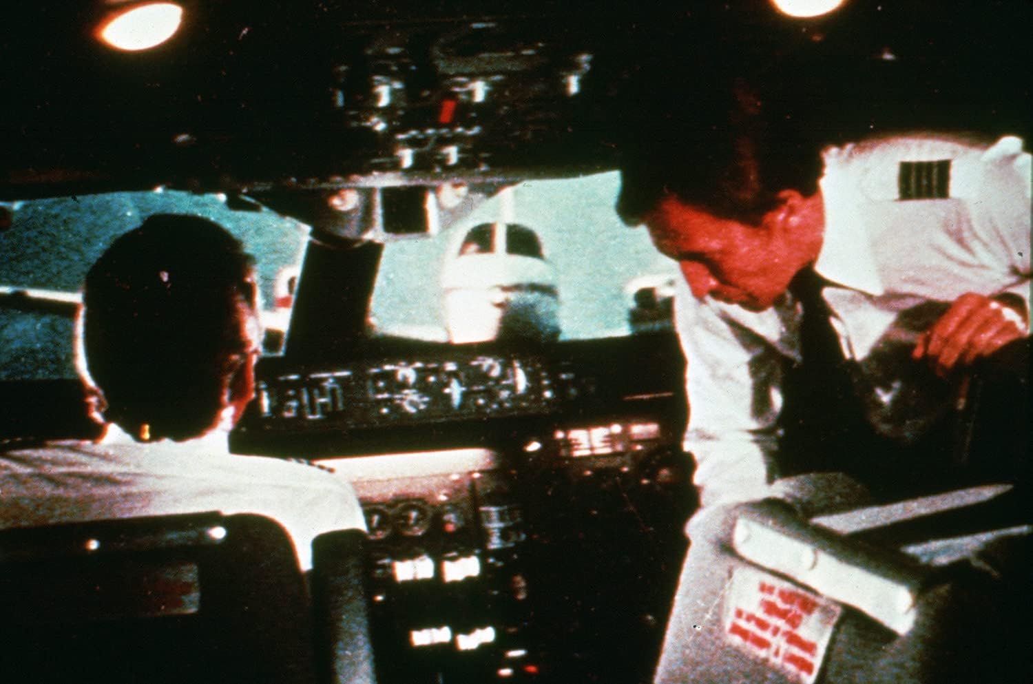 Airport 1975   (English audio
