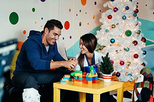 CHRISTMAS WITH A PRINCE (2018)  - Kaitlyn Leeb, Nick Hounslow, Josh Dean