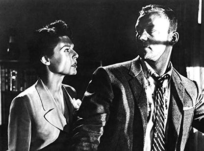 Nightfall (1957) ( Molis pesei i nyhta ) ( Night fall ) (Blu-Ray & DVD Combo)