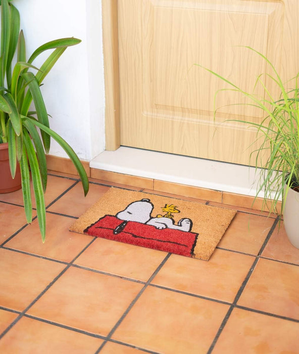 Grupo Erik Snoopy Door Mat | 15.7 x 23.6 inches - 40 x 60 cm | Coconut Coir | Eco Friendly 100% | Indoor Door Mat & Outdoor Door Mat | Snoopy Gifts | Peanuts