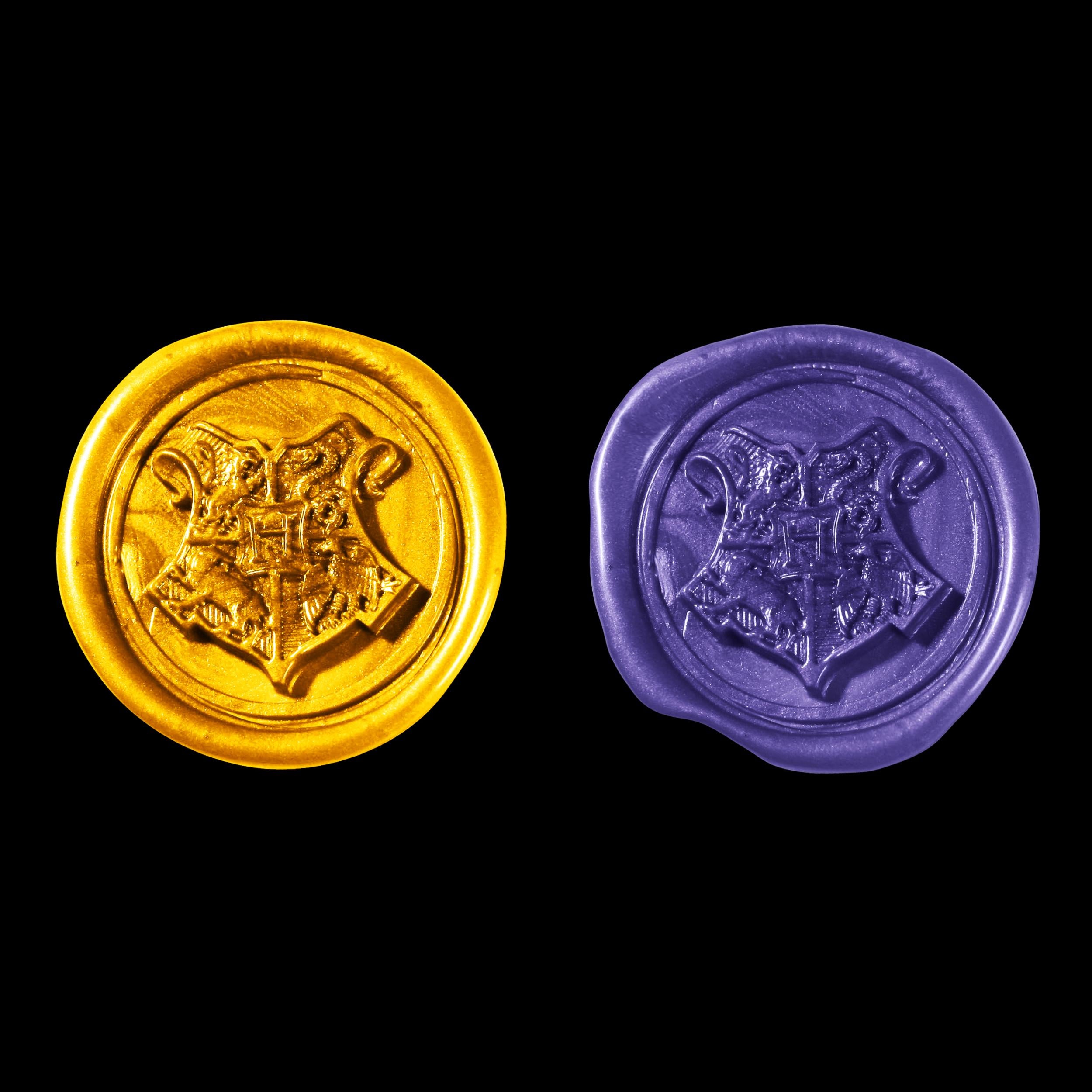 The Noble Collection Harry Potter Hogwarts Wax Seal - 6.5in (16.5cm) Die Cast Metal Stamp and Coloured Purple and Gold Wax Set - Officially Licensed Film Set Movie Props Gifts Stationery