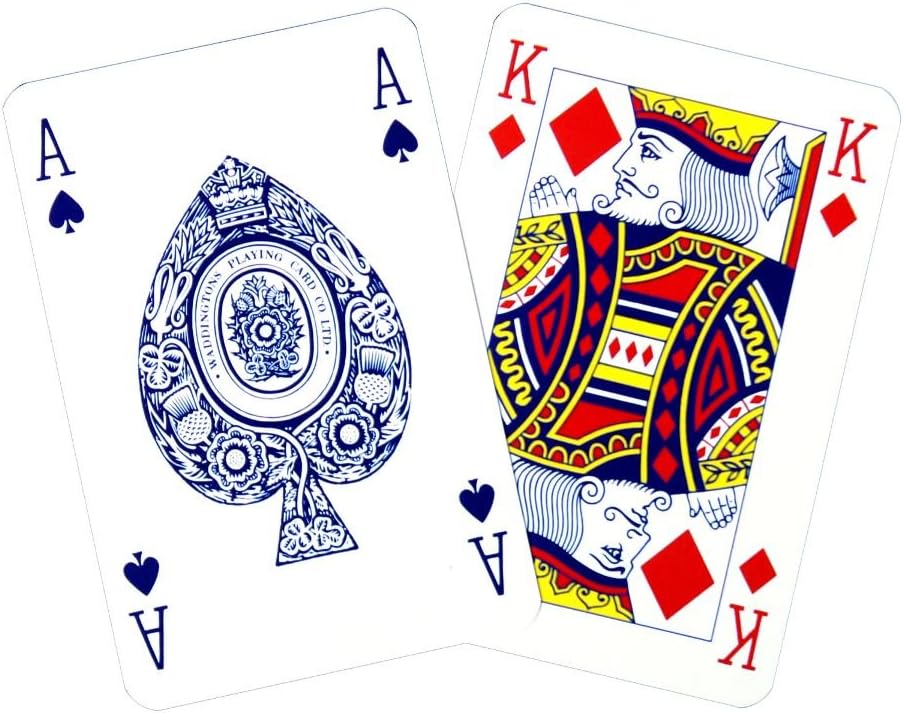 Waddingtons Number 1 Union Jack Playing Card Game, play your favourite games from Snap to Poker with this Union Jack edition, great travel companion, gift and toy for players aged 6 plus