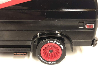 Greenlight Hollywood Series, 84072, Diecast Car, 1983 GMC Vandura A-Team Van, scale 1/24,Black