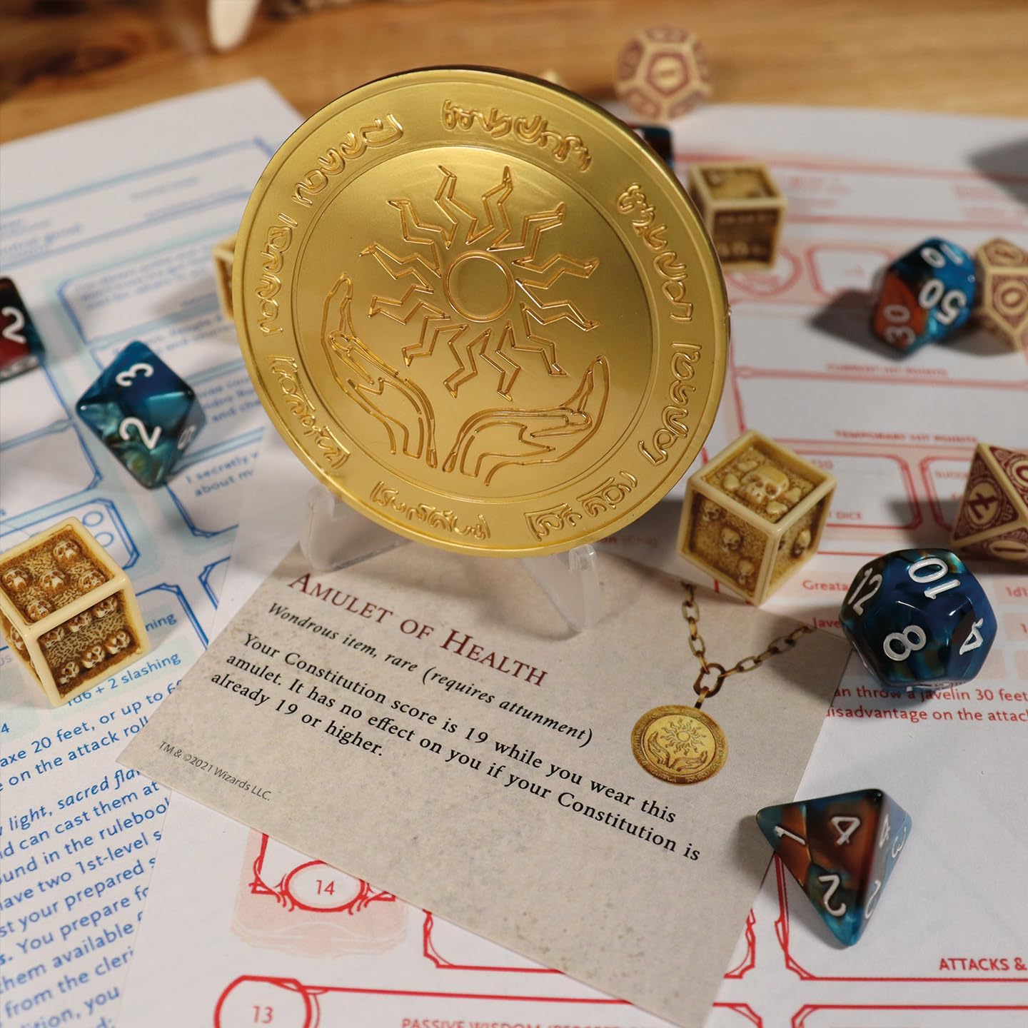Fanattik Dungeons & Dragons 24k Gold Plated Medallion (PS4)