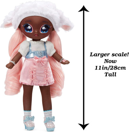 Na Na Na Surprise Poupée mannequin Teens – À collectionner – Poupée en chiffon & tissu de 27,94 cm, inspirée du mouton, dotée de cheveux roses - Lila Lamb