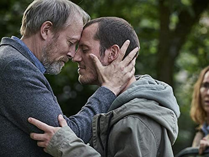 Coffret au nom du père, saison 2, 10 épisodes