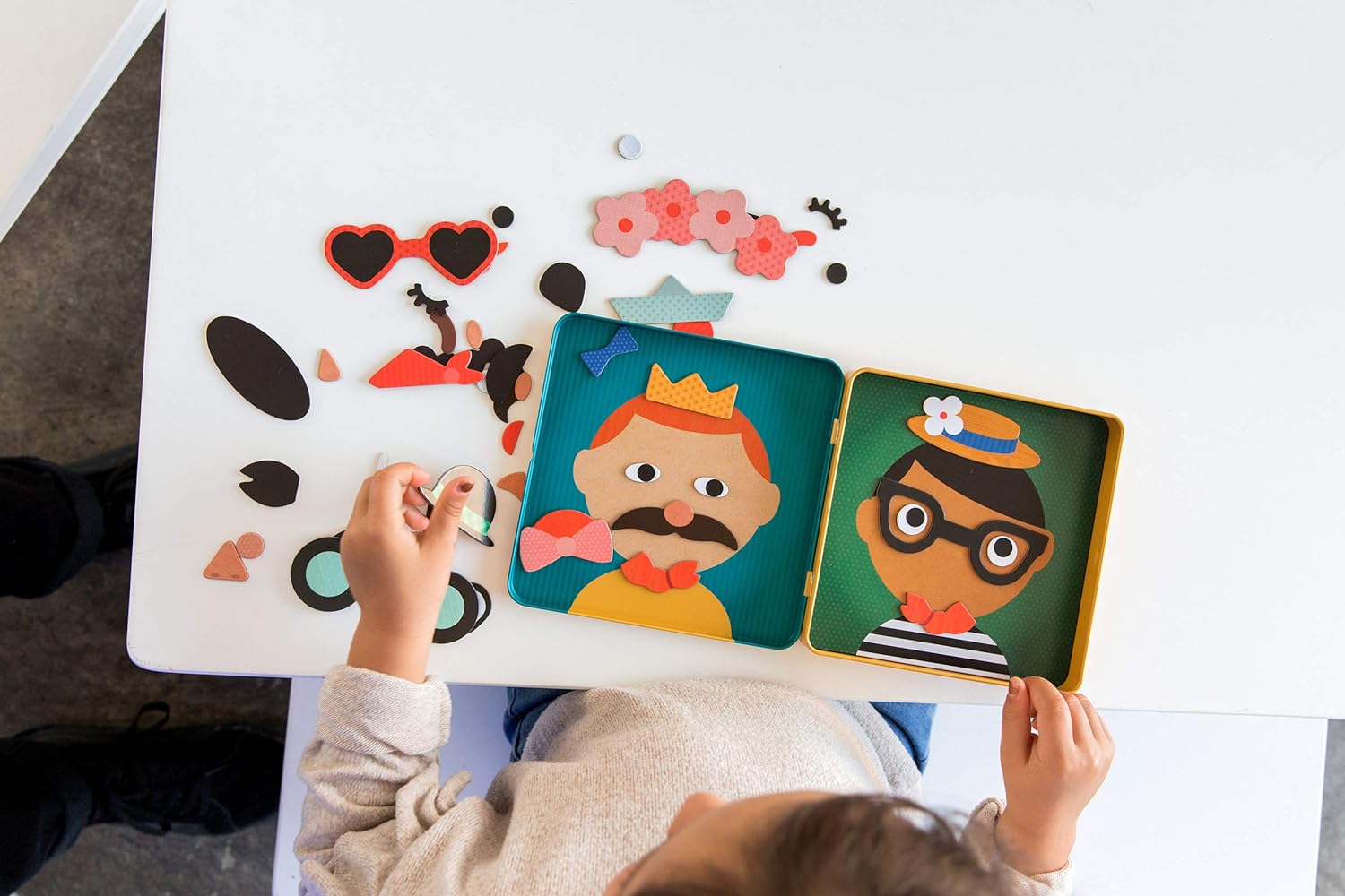 Petit Collage Funny Faces Magnetic Play Set