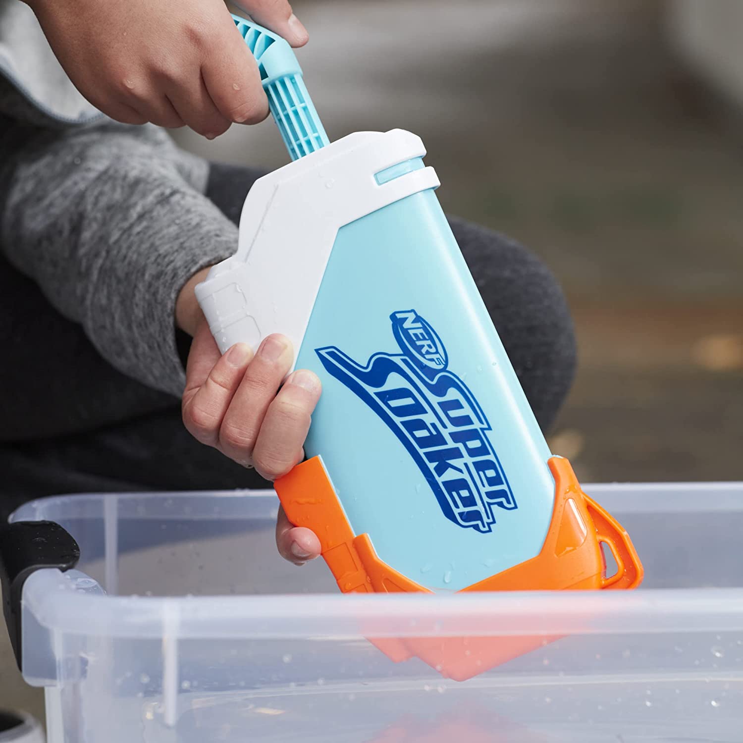 Nerf Super Soaker Torrent Water Blaster, Pump and Fire a Giant Jet of Water, Outdoor Water Battles, Multi-Colour, One Size, F3889