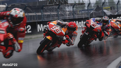 MotoGP22 Standard Edition (PS4) Includes Special Suits Liveries Exclusive to Amazon.co.uk PlayStation 4