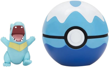 Pokemon Clip N Go Pokeball & 5 cm Totodile Battle Figure – Attachable to Belt – New 2022 – Officially Licensed Toy (PKW2651