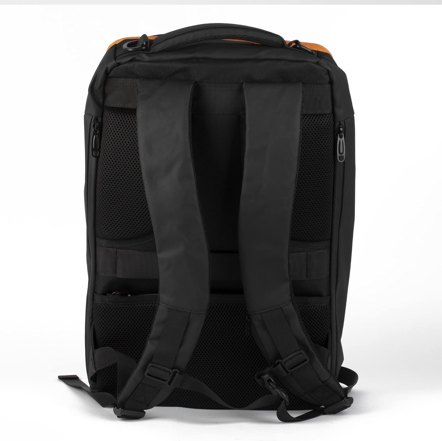 Konix Naruto 17" Gaming BackPack (Black