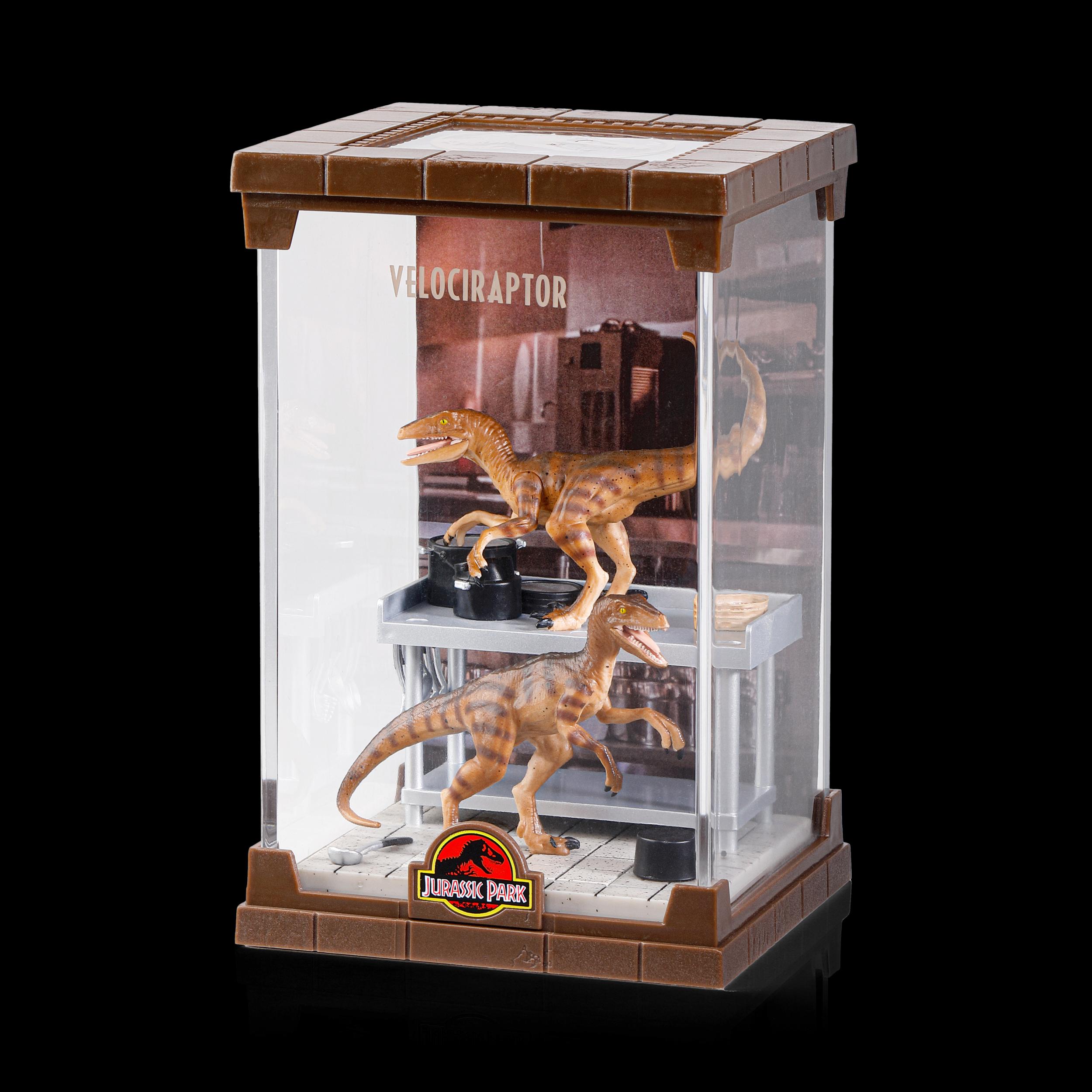 The Noble Collection Velociraptor Diorama