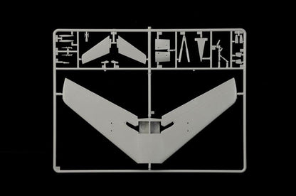 Italeri 2811S 1:48 North American FJ-2/3 Fury Building, Stand Model Making, Crafts, Hobby, Gluing, Plastic Construction Kit, Detailed, Multicoloured