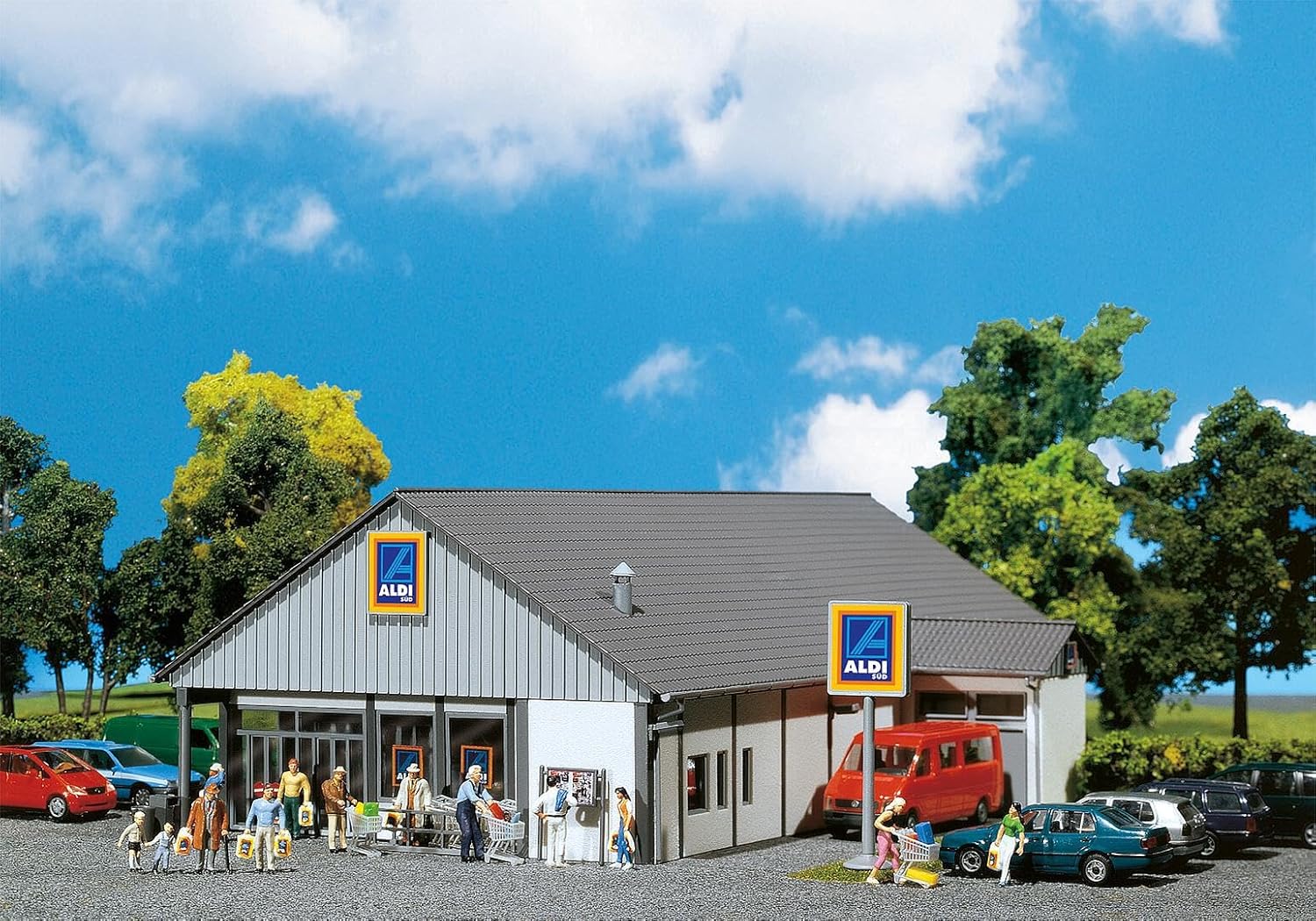 FALLER ALDI-Markt Süd/Nord Modellbausatz mit 140 Einzelteilen 266 x 184 x 86 mm I Modelleisenbahn Zubehör H0 I Modelleisenbahn H0 Berghütte