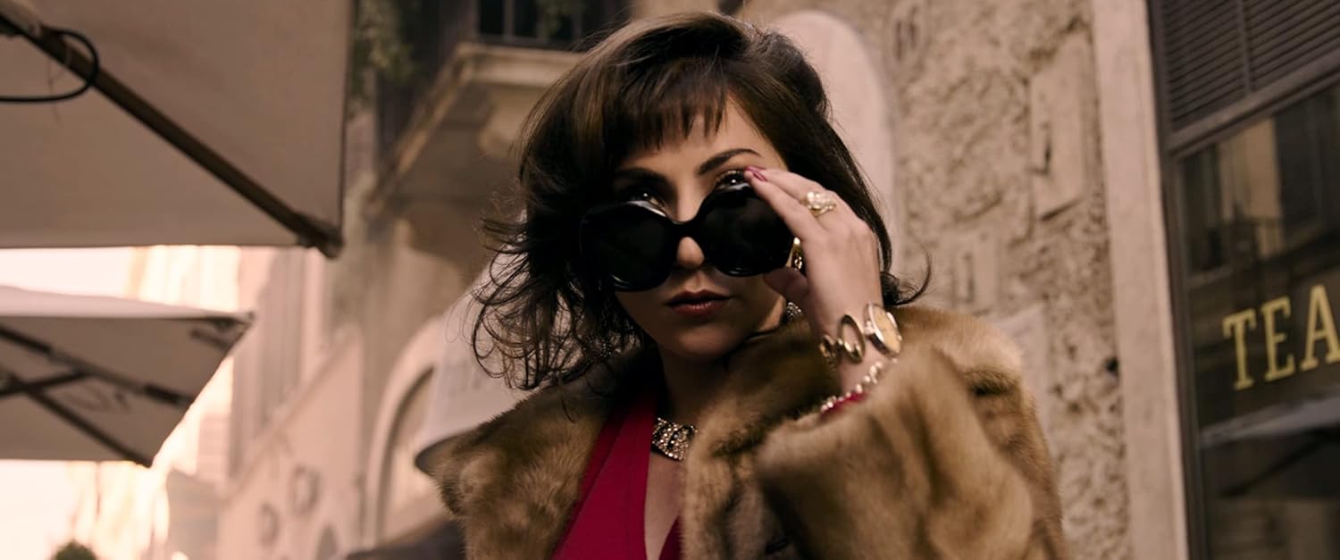 House of Gucci   (English audio)
