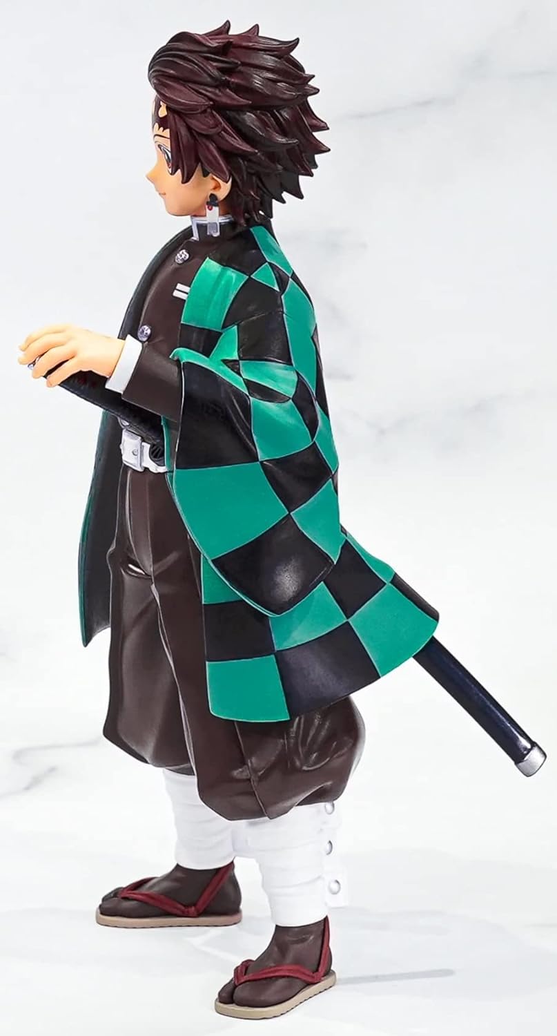 Banpresto Demon Slayer: Kimetsu no Yaiba Grandista-Tanjiro Kamado, Multicolor (BP17622